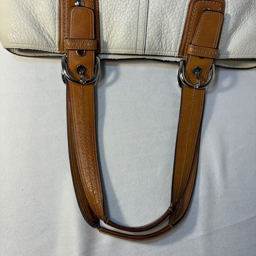 Coach White Pebbled Leather Soho Tote Bag‎ Tan Buckle Shoulder Bag Large Purse